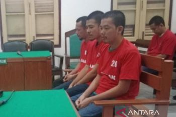 Tiga pemuda asal Aceh terdakwa kurir 151 kg ganja terancam dihukum mati