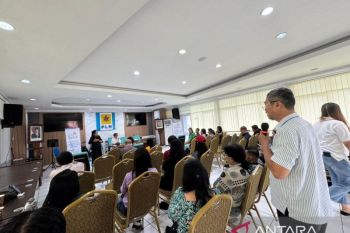 PLN beri pelatihan usaha bagi puluhan disabilitas di Manado