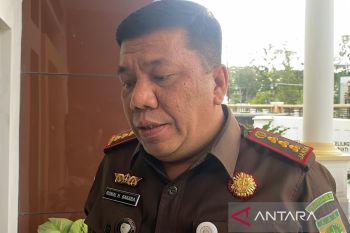 Kejari Kendari geledah Kantor Pos selidiki kasus dugaan penggelapan Rp5 M