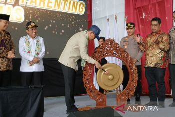 Menteri Perlindungan Pekerja Migran luncurkan "Desa Migran Emas" Wonosobo