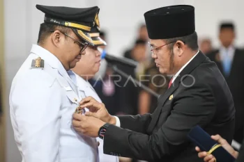 Pelantikan Bupati dan Wakil Bupati Kutai Kartanegara