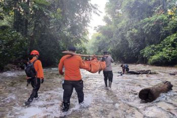 Tim gabungan SAR berhasil evakuasi 7 jenazah korban longsor di Parigi Moutong