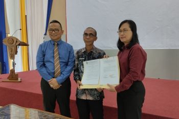 Kades/lurah di Tabalong tandatangani komitmen pengelolaan informasi kependudukan