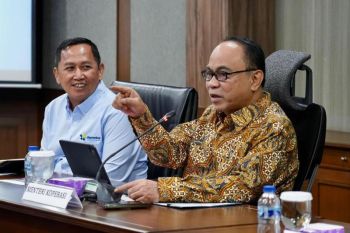 Budi Arie minta koperasi simpan pinjam ikut modali Kopdes Merah Putih