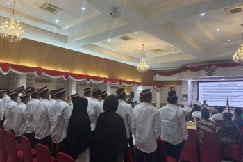 Ex-terror group members pledge allegiance to Indonesia