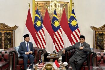Presiden Prabowo terima kunjungan PM Anwar Ibrahim di Istana Merdeka