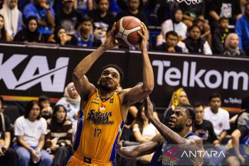 Prawira Bandung kalah atas Satria Muda