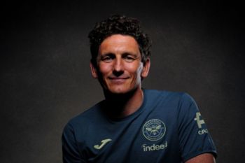 Brentford perpanjang kontrak Keith Andrews hingga 2032