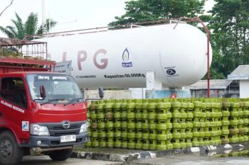 Pertamina tambah  138 ribu tabung LPG di Sumsel selama libur panjang