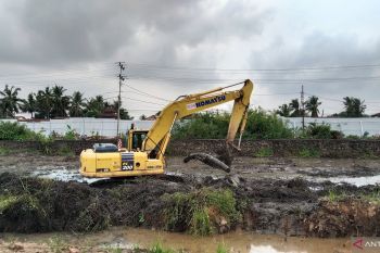 Kontraktor stop pengerjaan proyek KAI Logistik di Palembang