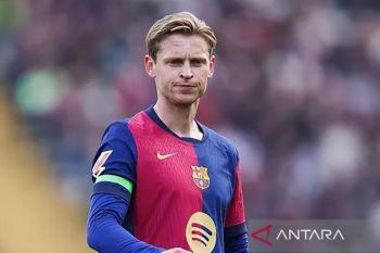 Frenkie de Jong dikabarkan perpanjang kontrak dengan Barcelona