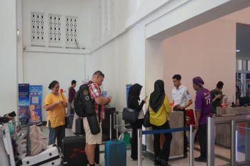 KAI Daop 6 Yogyakarta berikan diskon tarif tiket KA 10 persen semarakkan Solo Raya Great Sale 2025