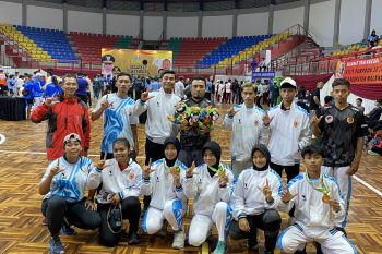 Bupati Lamongan sebut medali emas IBCA-MMA bukti dedikasi atlet