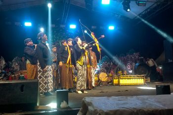 Kirab budaya Jawa jadi event tahunan di Singkawang