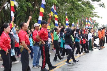 Olahraga Bersama Polda Kaltara, Forkopimda dan Masyarakat Kaltara Dalam Semarak Hari Bhayangkara ke-79