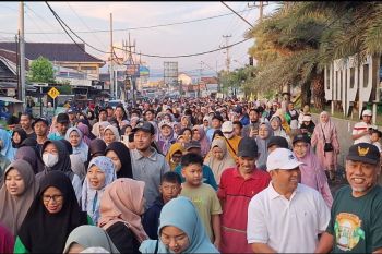 6 ribuan peserta meriahkan gerak jalan sehat Milad ke-6 UMPP