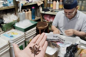 Harga cengkeh di Palembang stabil Rp110.000 per kilogram