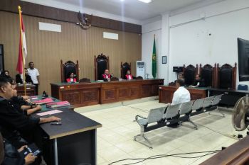 JPU Kejari Kota Kupang mendakwa mantan Kapolres Ngada cabuli tiga anak