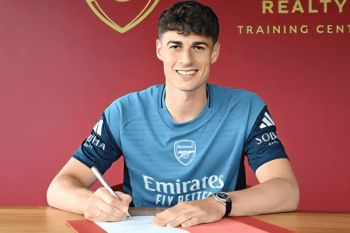 Kepa Arrizabalaga resmi gabung dengan Arsenal