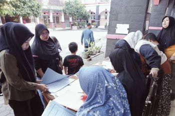 Wali Kota Mohan ingatkan rombel SPMB di Mataram harus proporsional