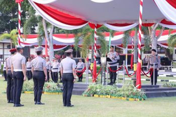 442 personel Polda Kepri naik pangkat