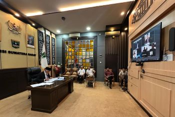 Gubernur Sumbar lulus sidang tesis S2 di Malaysia