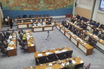Komisi VII DPR rapat dengan TVRI, RRI dan ANTARA bahas program kerja