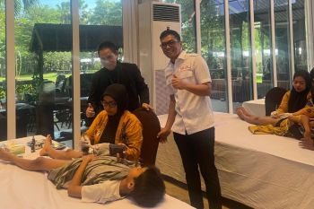 Kolaborasi pemerintah dan swasta laksanakan sunat gratis 125 anak di Kota Makassar