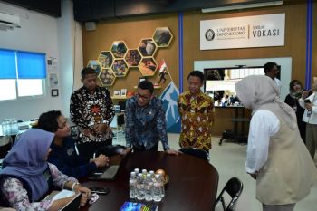 Sekolah Vokasi Undip inisiasi Voca Migrant Corner