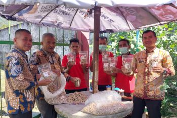 Warga binaan Rutan Lubuk Sikaping luncurkan kacang randang "DangRes", siap bersaing di pasaran