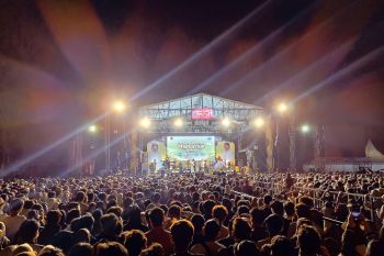 Puncak Festival Muharram Lotim meriah, Ribuan warga padati konser Band Wali
