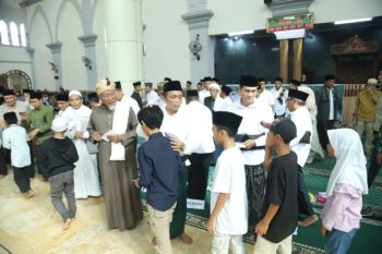 Ribuan anak yatim di Lombok Tengah dapat santunan