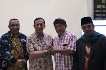 Kapolda Kaltara Saksikan Pagelaran Wayang Kulit "Amarta Binangun"