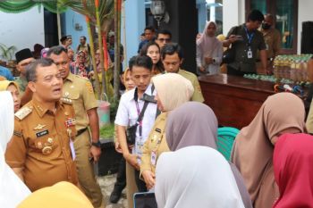 Gubernur Jateng : Jangan timbun bahan pokok penting