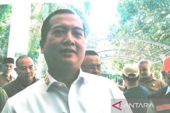 Gubernur NTB fokuskan bantuan banjir untuk warga miskin di Mataram