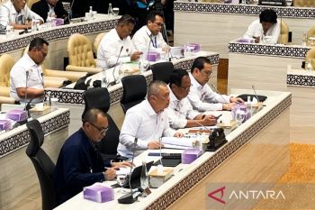 Menhub: KMP Tunu sudah "docking" dan uji kelaikan sebelum berlayar