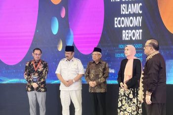Konsumen Muslim habiskan 2,43 triliun dolar AS di sektor ekonomi Islam