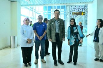 Wawali Makassar dampingi Menko Infrastruktur tinjau fasilitas bandara