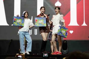 Axioo ramaikan JKT48 All In Tour 2025