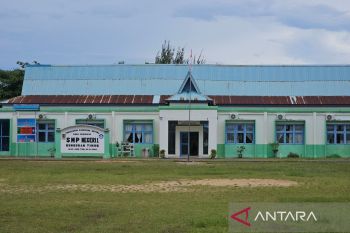 Pemkab Natuna pastikan penerimaan siswa baru sesuai aturan