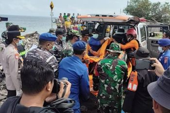 Jenazah penumpang KMP Tunu Pratama yang ditemukan  terus bertambah