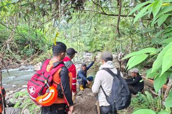 Tim SAR temukan korban hilang di hutan Tutuyan Sulut dalam kondisi lemah