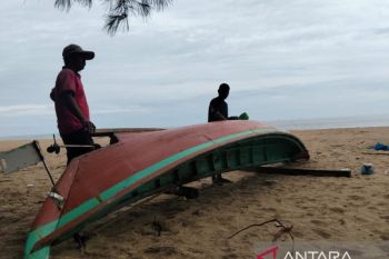 Cuaca buruk, nelayan tradisional di Abdya tidak melaut