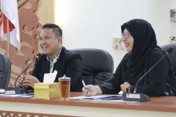 Mahasiswa UMS dorong efektivitas perda kawasan tanpa rokok