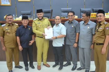 Wako Fadly Amran sampaikan Nota Pengantar Dokumen KUA-PPAS tahun anggaran 2026