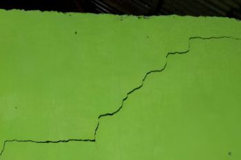 Sebanyak 38 rumah warga rusak akibat gempa di Poso