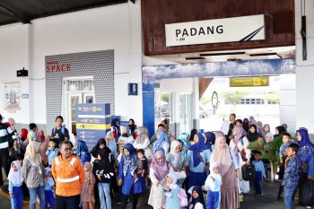 Satu juta penumpang gunakan kereta api di Sumbar pada semester I 2025