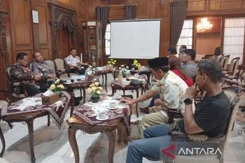Bupati Banyumas tata dan tertibkan parkir untuk tambah PAD