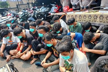 Kelompok tawuran di Lubang Buaya, ada satpam hingga pegawai swasta