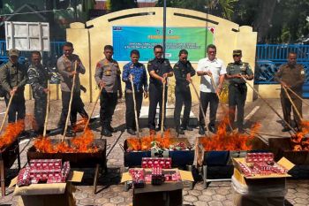Bea Cukai Langsa musnahkan 476 ribu batang rokok ilegal
